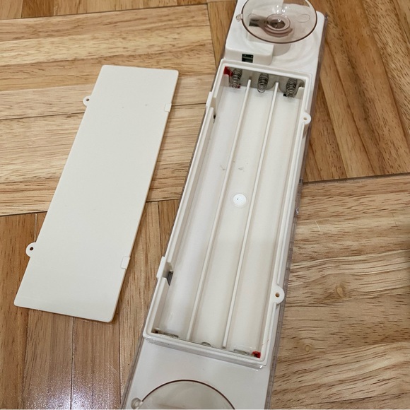 BUDWEISER & BUD LIGHT Neon Sign Motion Sensor Refrigerator Light Advertising Bar - Picture 15 of 15